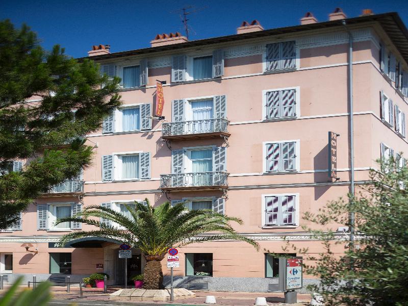 Hotel Relais Acropolis 3*